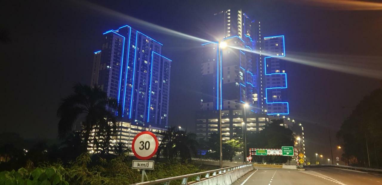 Mlh Deluxe Studio Suites @ Landmark Residence Cheras Exterior photo