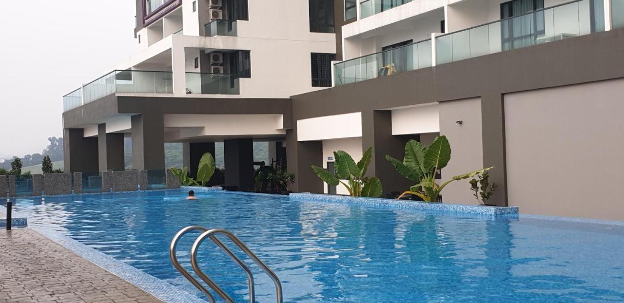 Mlh Deluxe Studio Suites @ Landmark Residence Cheras Exterior photo